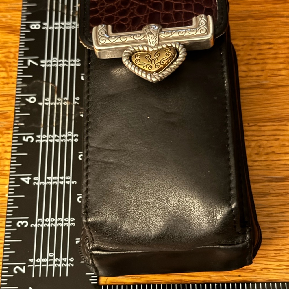 Brighton Leather Crossbody Cell Phone Organizer Bag Purse Black & Brown Heart